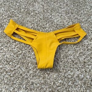 Montce bikini bottom